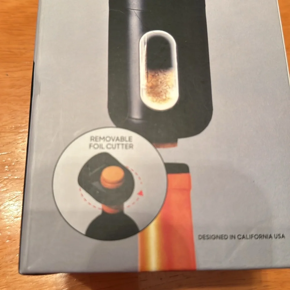 Sharper Image Automatic Wine Opener w/Removable Foil Cutter